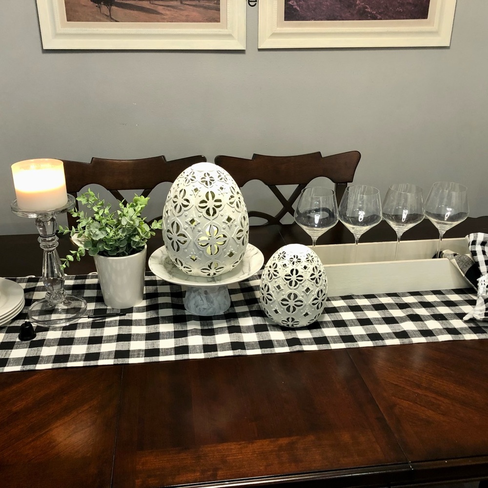 19x79 inch black and white gingham tablecloth. New.